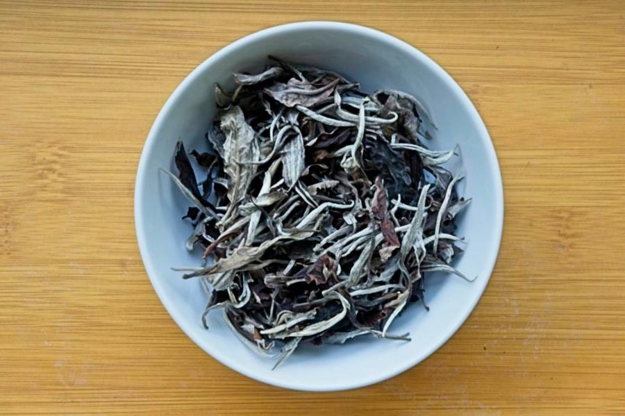 Silver Dew White Tea. Wild shan tuyet Vietnam white tea