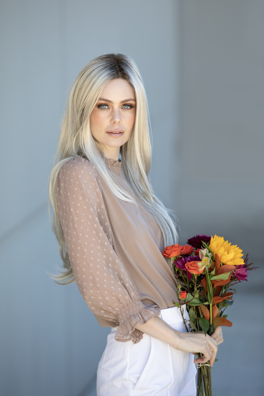 Jon Renau Avery Wig Avery | SmartLace Synthetic Wigs by Jon Renau main image 4