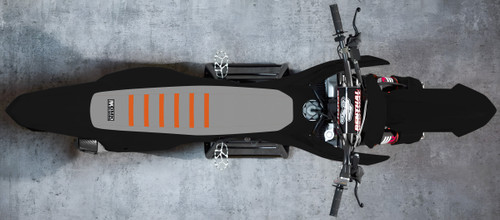 GREY TOP/GREY SIDES/ORANGE RIBS (KTM)