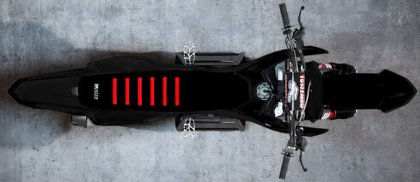 BLACK TOP/BLACK SIDES/RED RIBS (HONDA)