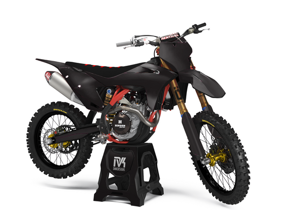 FULL CUSTOM TRIUMPH KIT 