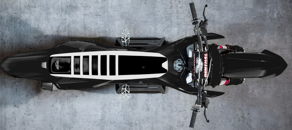 BLACK TOP/WHITE SIDES/WHITE RIBS (KTM)