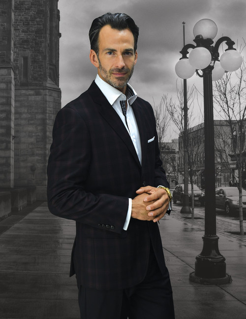 Giglio 2 Suit in Black