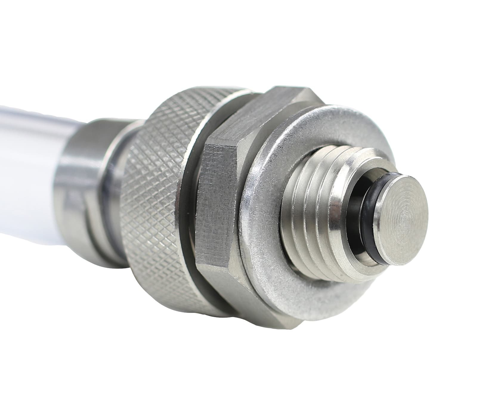 Our quick oil drain valve plug saves you time and keeps your area clean.