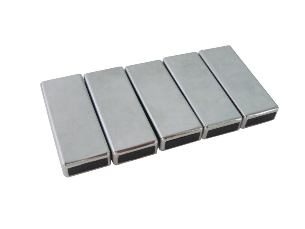 Radio Push Button Set 70-74 E Body