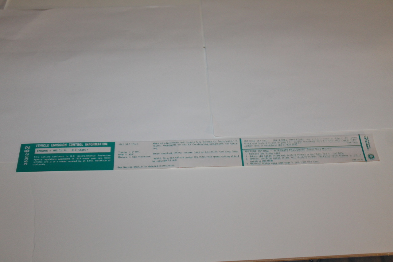 Decal Emissions 74 400 AT/MT #3830262