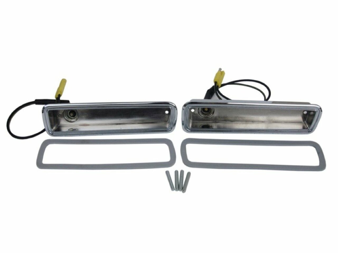 Side Marker Bezels Front 70-71 Dart & Demon w/Pig Tails