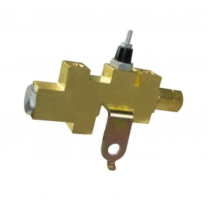 Distribution Block w/Disc Brakes 69-70 B Body