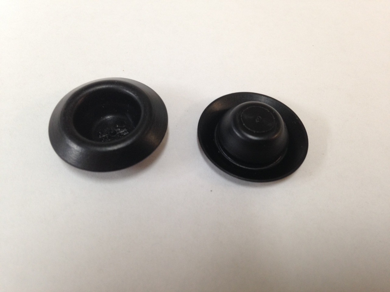 Body Plug 1/2" Sold As Pair