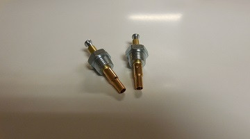 Door Jamb Switch 1 Pin 1/2 x 20 71-74 B Body with 1/2 Hole