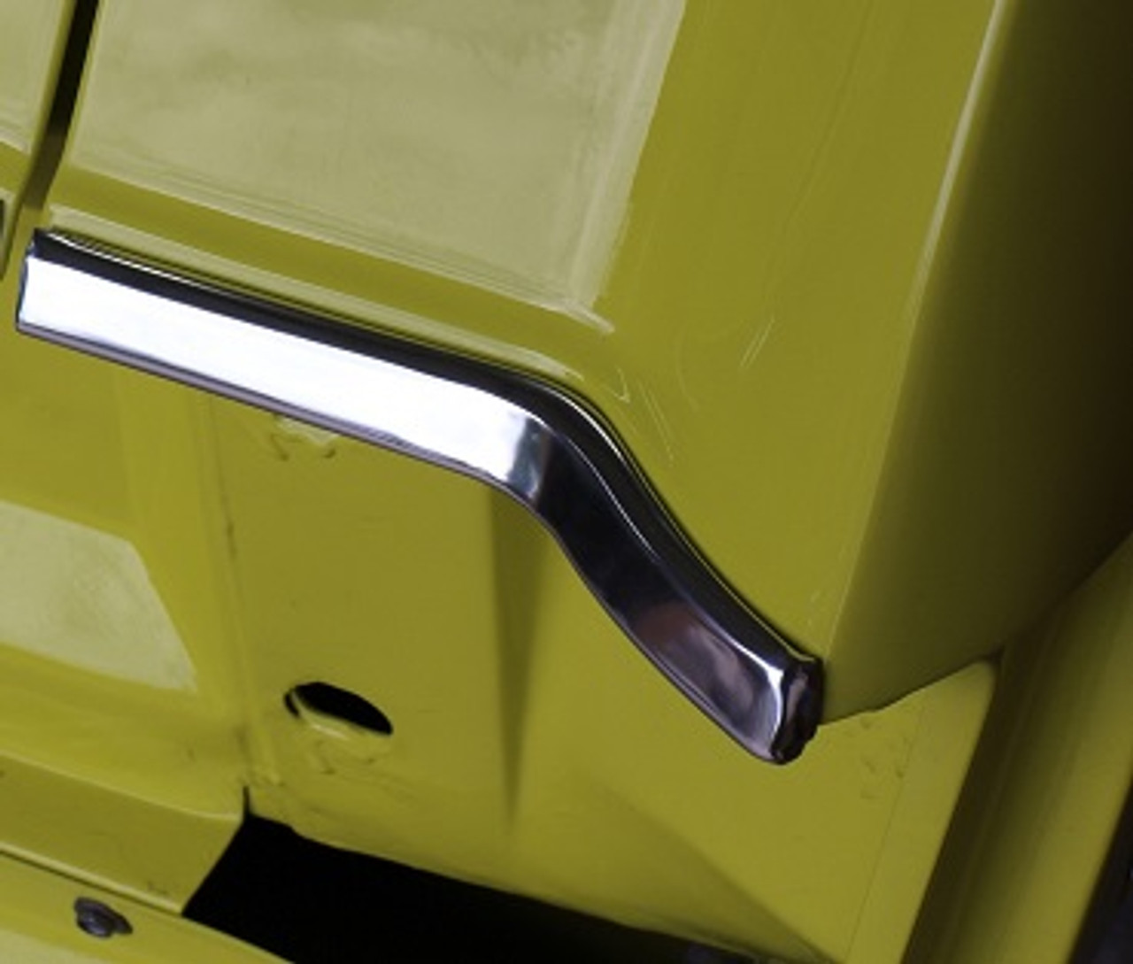 Molding Set Quarter Extensions 70-72 Dart & Scamp