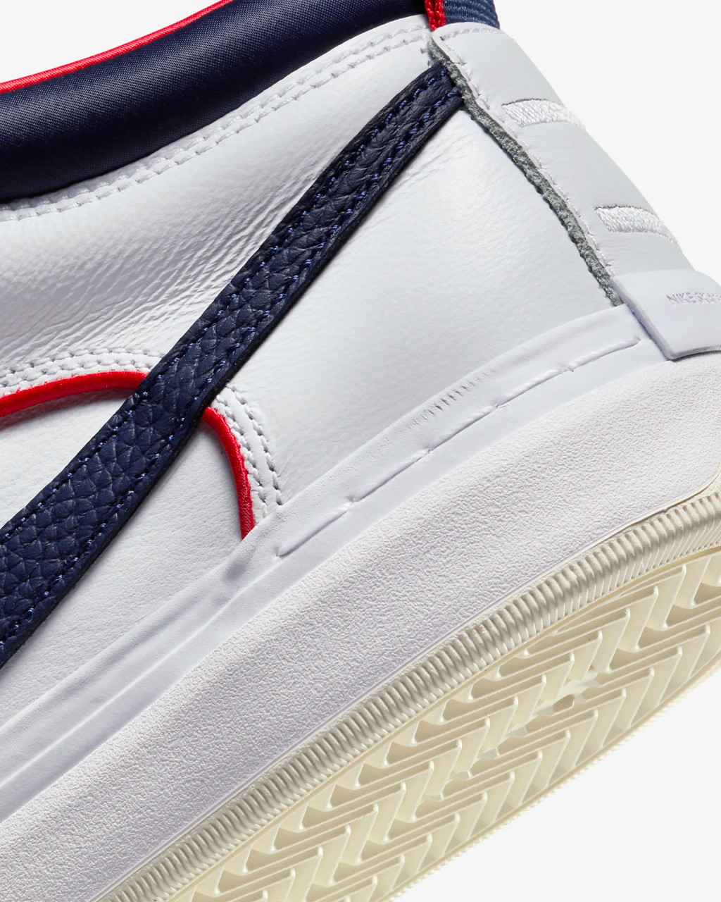 Nike SB Leo Baker ホワイト Leo Baker x Nike SB React Leo 