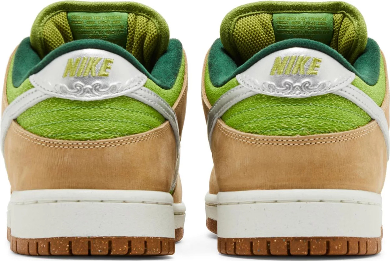 Nike Dunk Low sb エスカルゴ２８センチ28cm Nike SB Dunk Low Escargot FQ7585-200