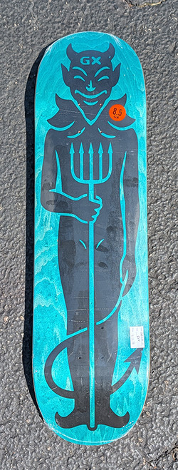 GX1000 TEAM PITCHFORK DECK 8.50