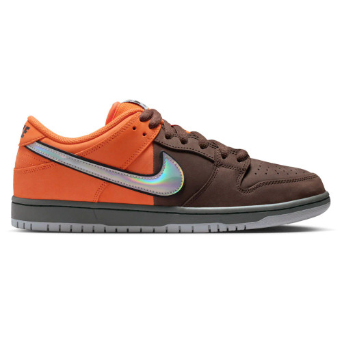Nike SB Dunk Low Pro "Muni Fast Pass"