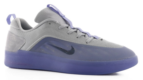 Nike SB Nyjah Free 4 ( light thistle/black-light thistle)