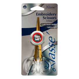 These Klasse 5" Gold Embroidery Scissors are a wonderful choice if you're after a lightweight thread snipping tool with classy gold finish blades. These scissors are perfect for sewing enthusiasts.