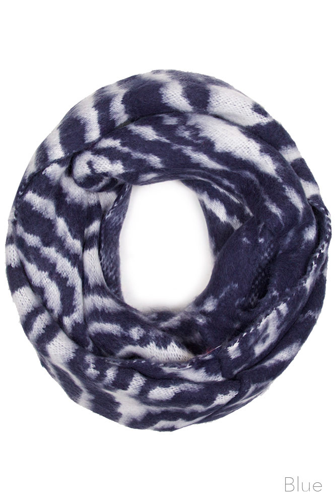 Women's Tiger Pattern Infinity Scarf — infinity scarf photo 3