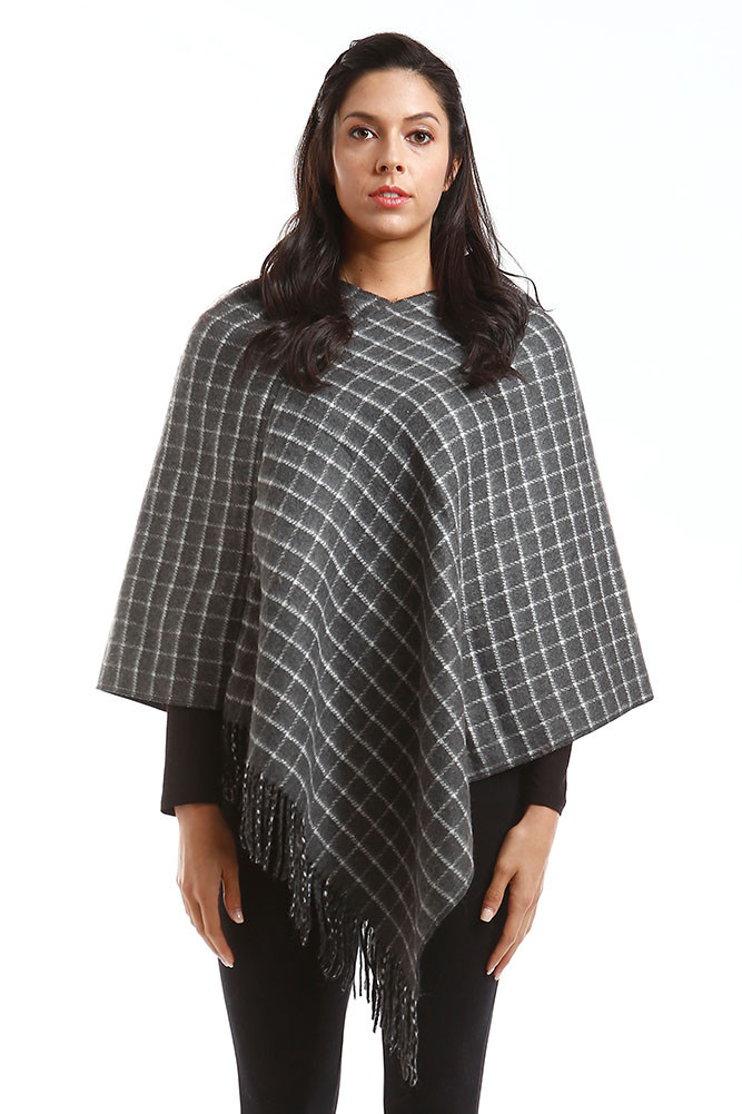 Women's Knit Fringe Poncho – Style LOF782 — poncho photo 5