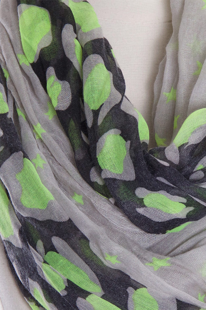 Women's Leaf Print Infinity Scarf – Black — infinity scarf photo 4