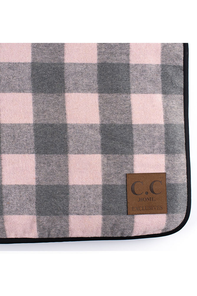 Buffalo Check Sherpa Throw Blanket for Couch and Bed — blanket photo 8