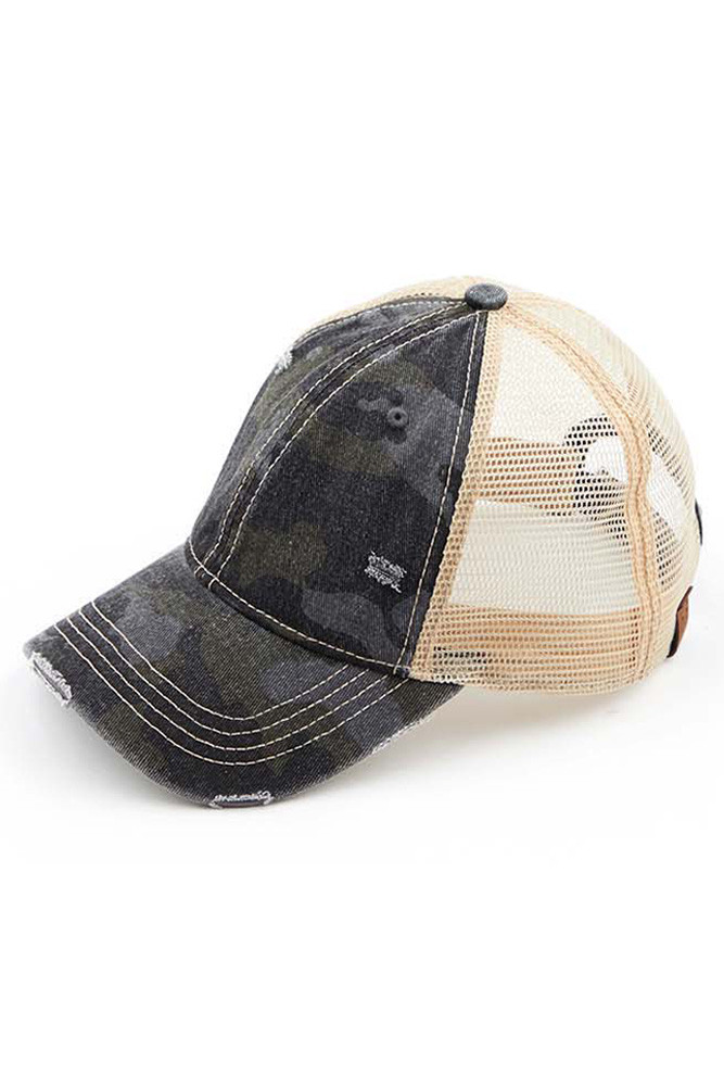 Women's Camo Mesh Trucker Baseball Cap in Black