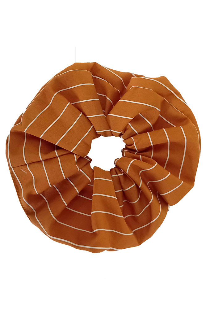 Women's Striped Oversized Scrunchie — scrunchie photo 4