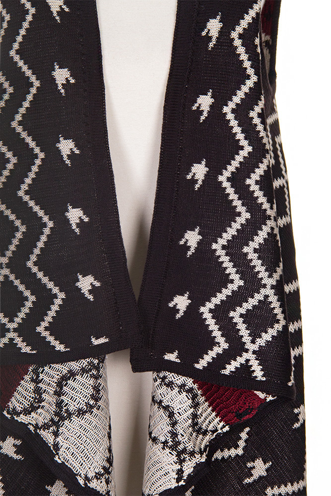 Women's Geometric Knit Vest — vest photo 4