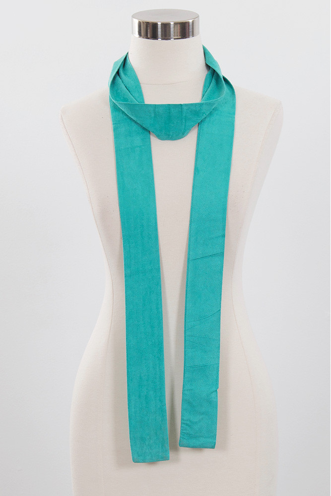 Women's Faux Suede Skinny Scarf in Mint