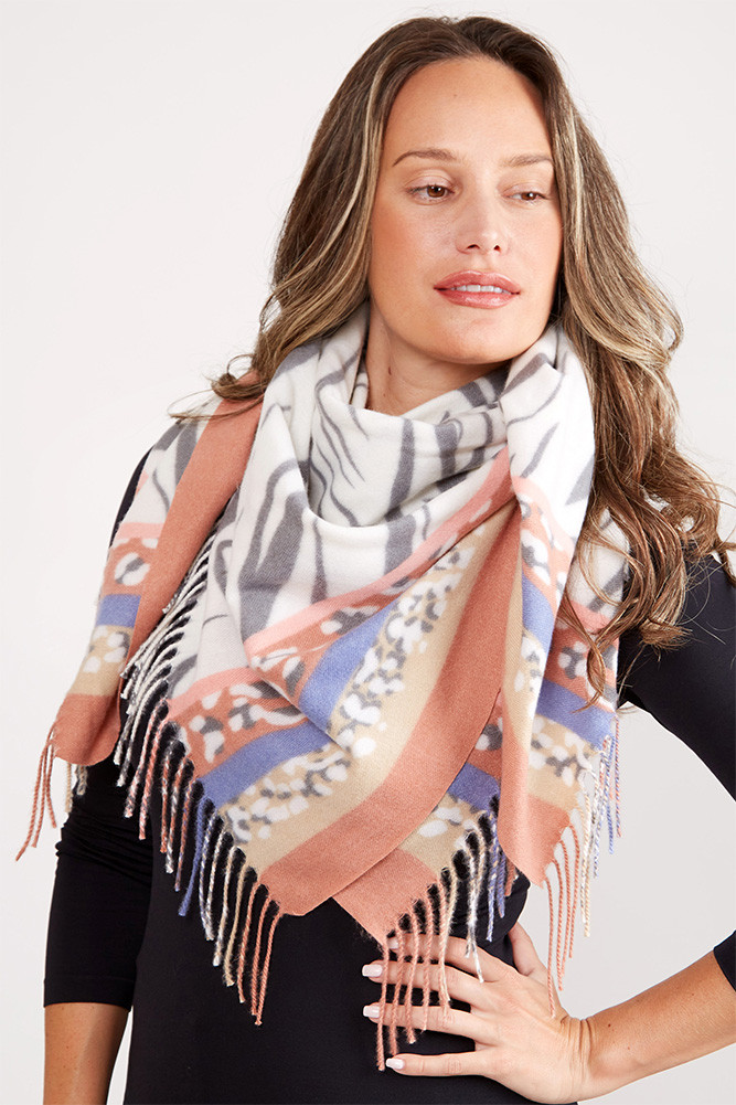 Women's Animal Print Knit Blanket Scarf in Ivory