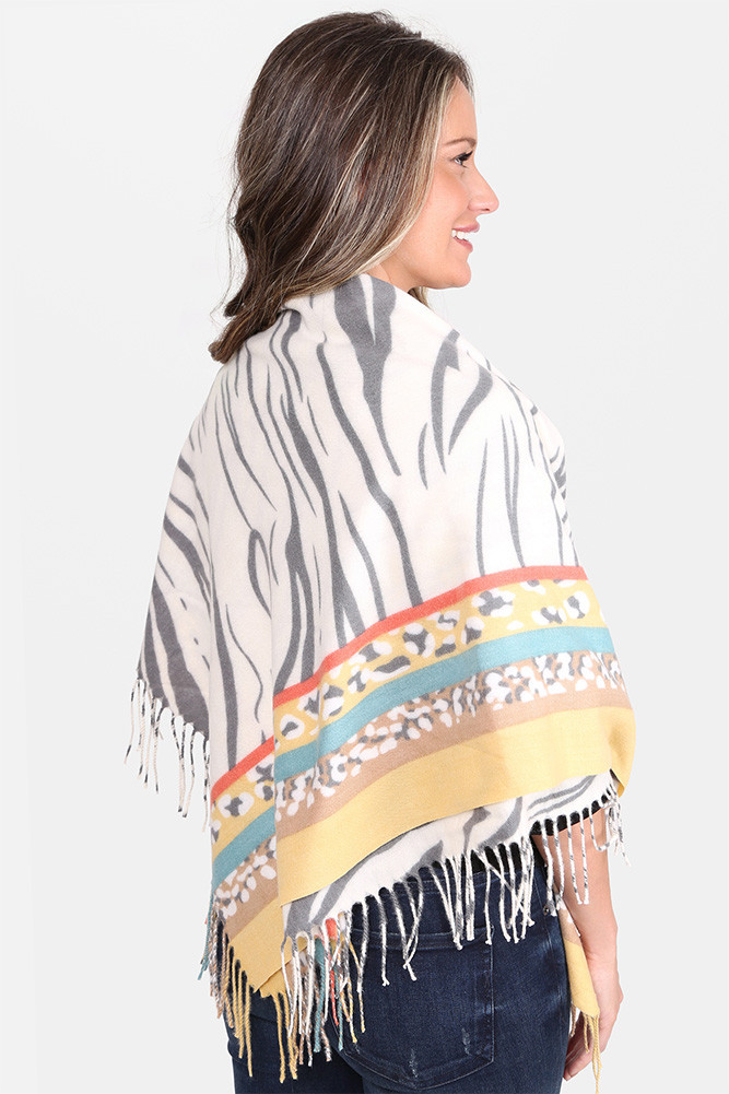 Women's Animal Print Knit Blanket Scarf in Yellow