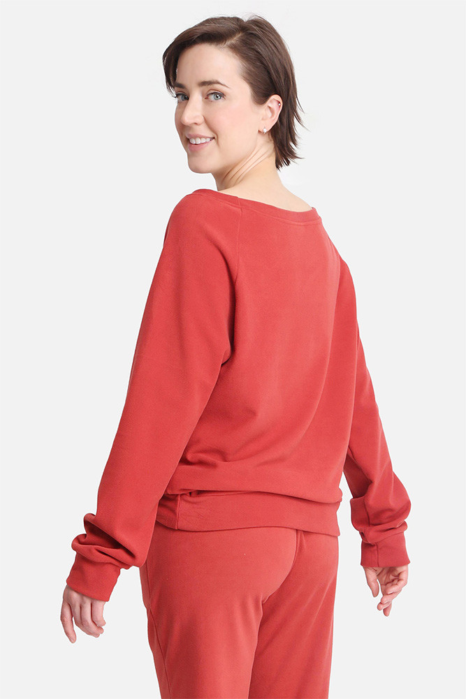 Women's Solid Off the Shoulder Sweater in Rust