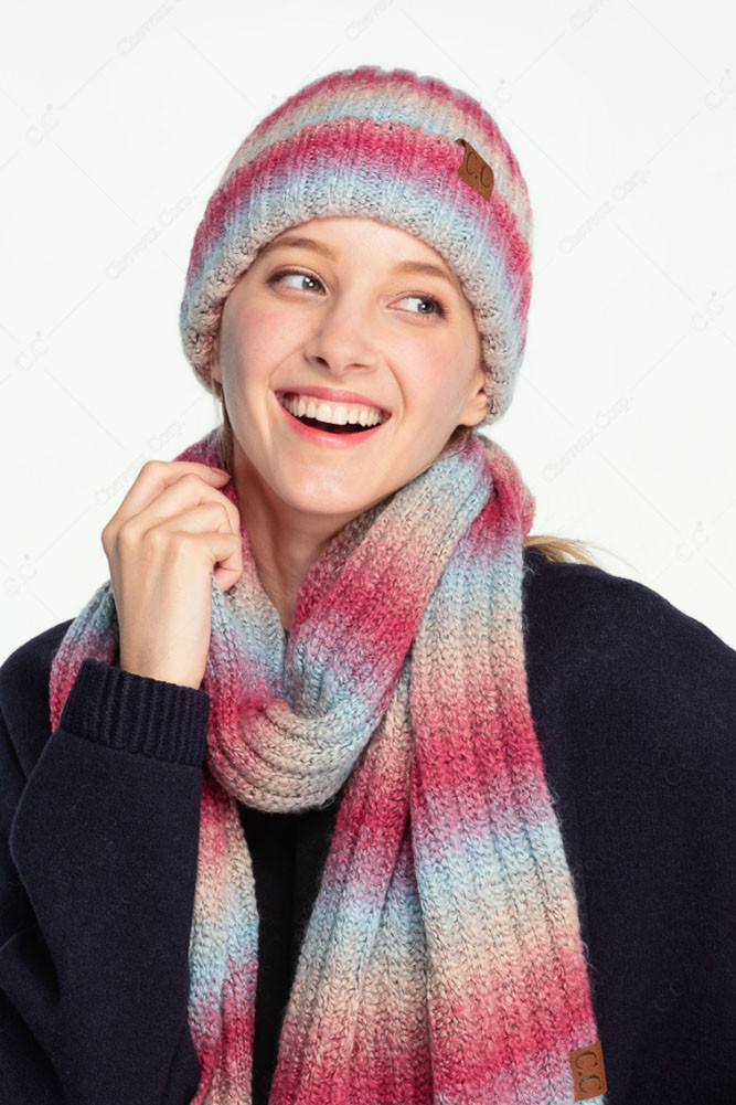 Women's Ombre Knit Beanie with Cuff — beanie photo 4