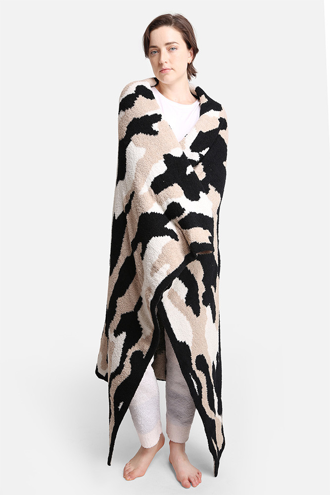 Luxury Soft Camouflage Print Throw Blanket for Couch and Bed by BURACQ