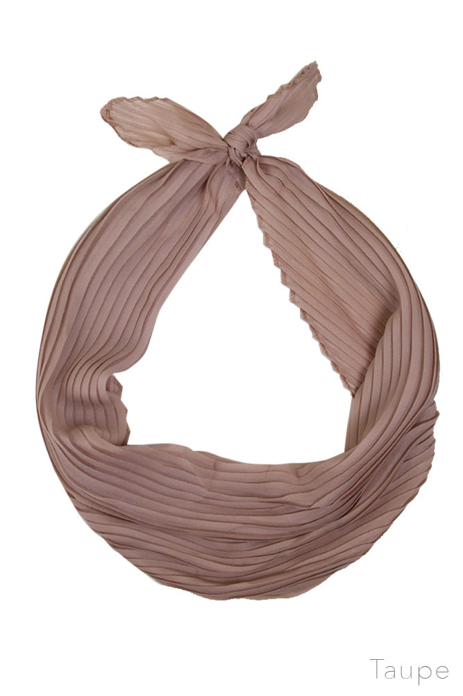 Pleated Solid Neckerchief by BURACQ