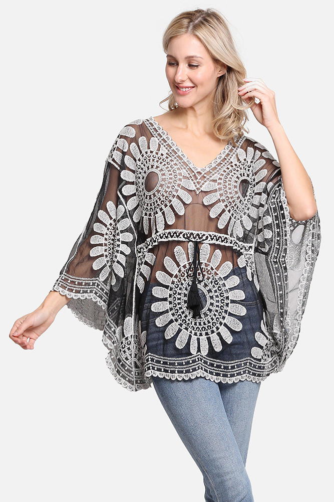 Women's Floral Pattern Lace Cover-Up in Black