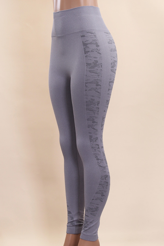 Assorted Color Sportswear — clothing piece photo 8