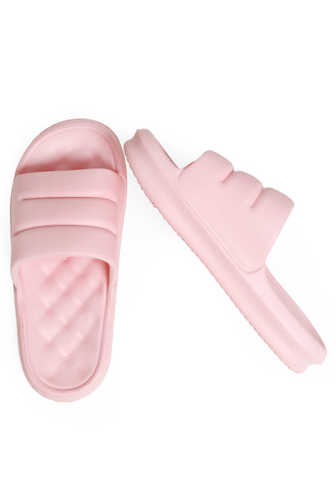 Women's Solid Comfy Sleeper in Pink