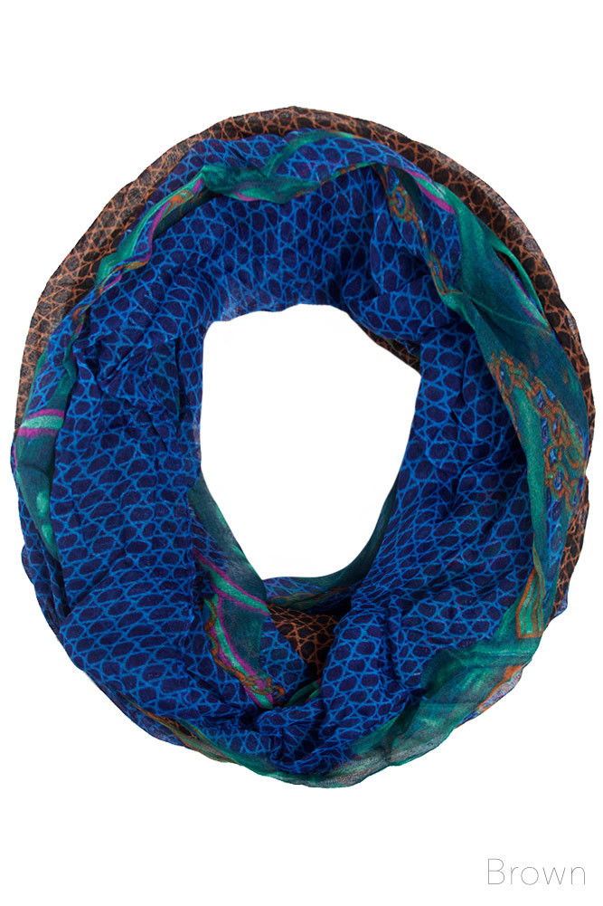 Women's Chain Buckle Print Infinity Scarf — infinity scarf photo 5