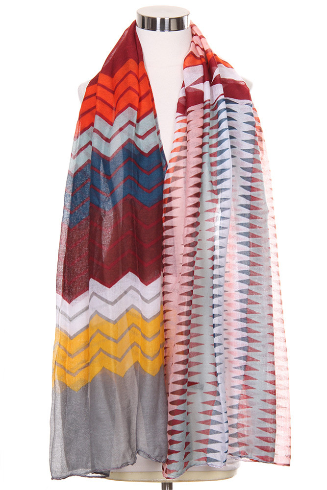 Women's Chevron Pattern Oblong Scarf in Burgundy