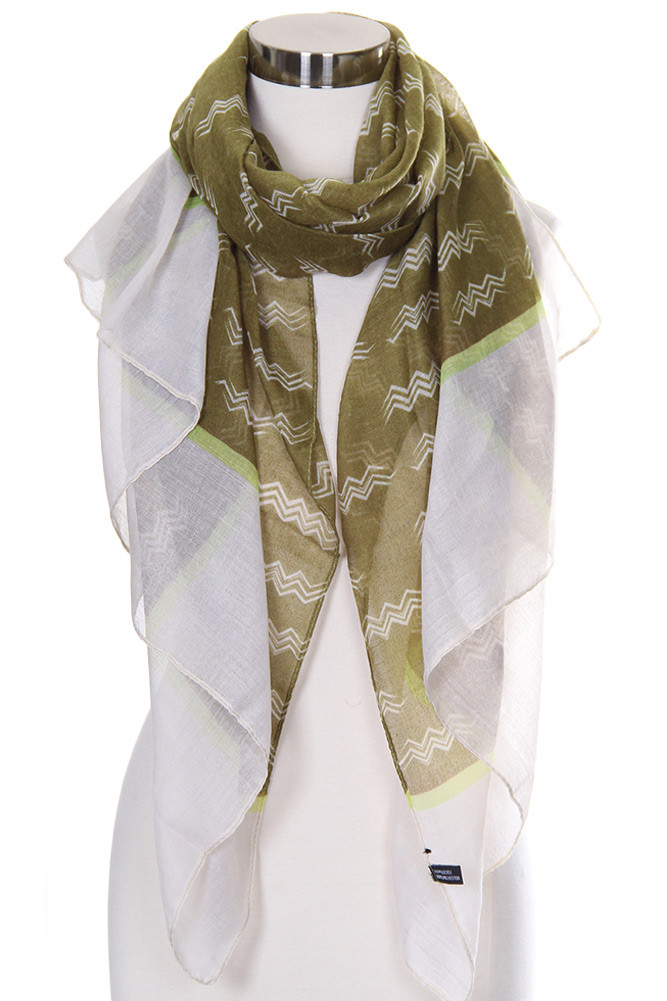Women's Zig Zag Pattern Oblong Scarf in Olive