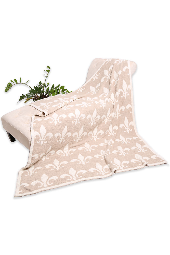 Fleur-De-lis Throw Blanket for Couch and Bed in Beige