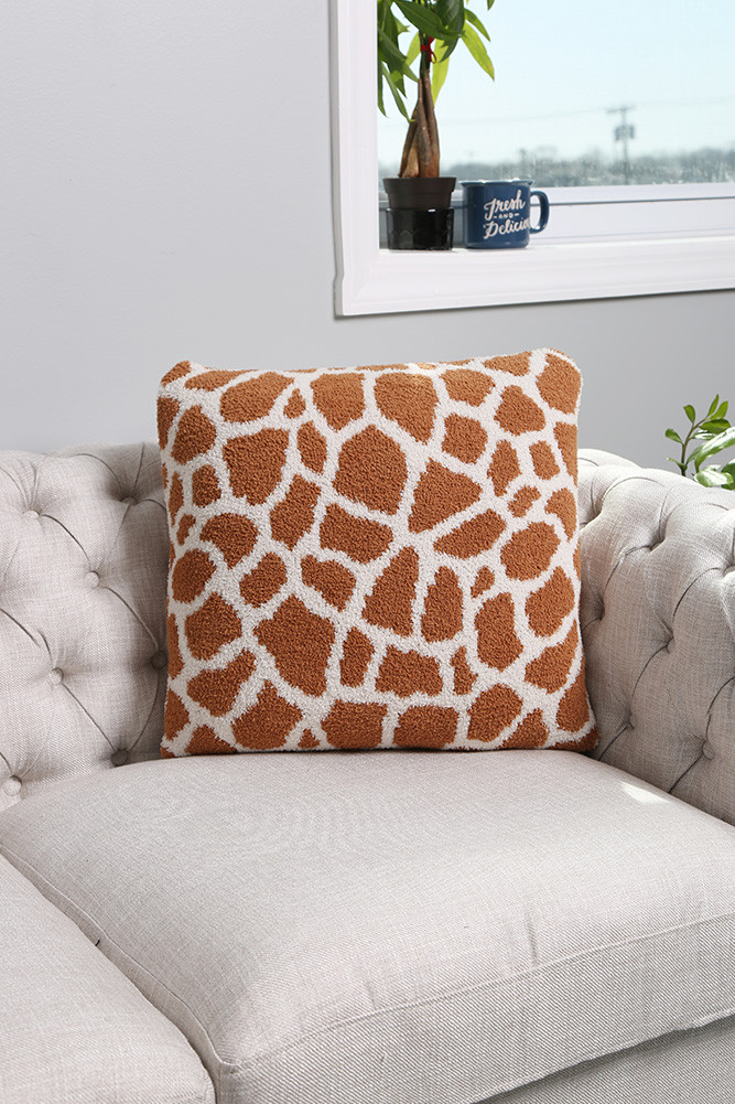 Women's Giraffe Pattern Cushion Cover Scarf by BURACQ
