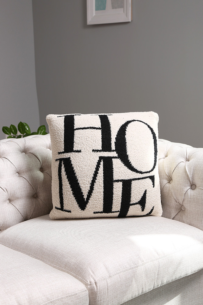 Women's Letter Form Design Cushion Cover Scarf — scarf photo 2