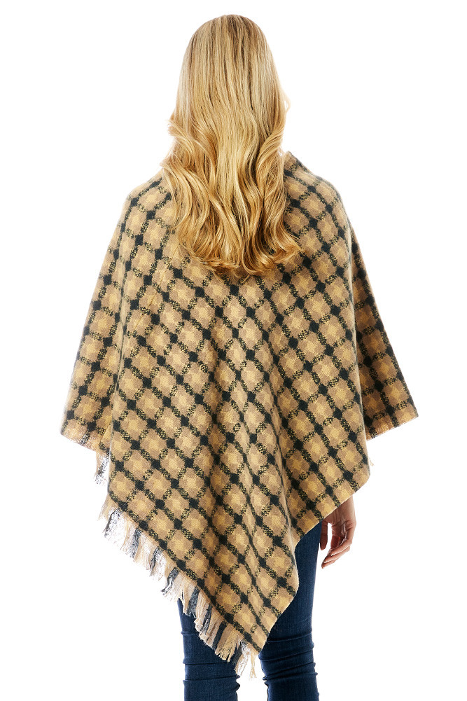 Women's Diamond Pattern Knitted Poncho in Beige