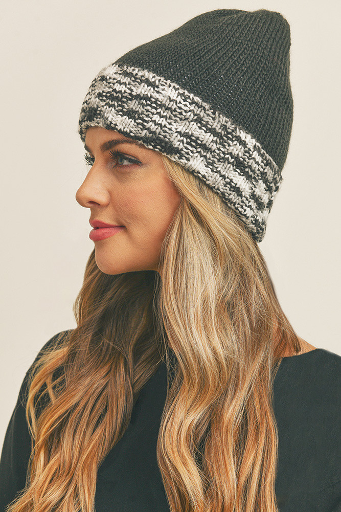 Women's Multi Color Band Fleece Beanie in Black