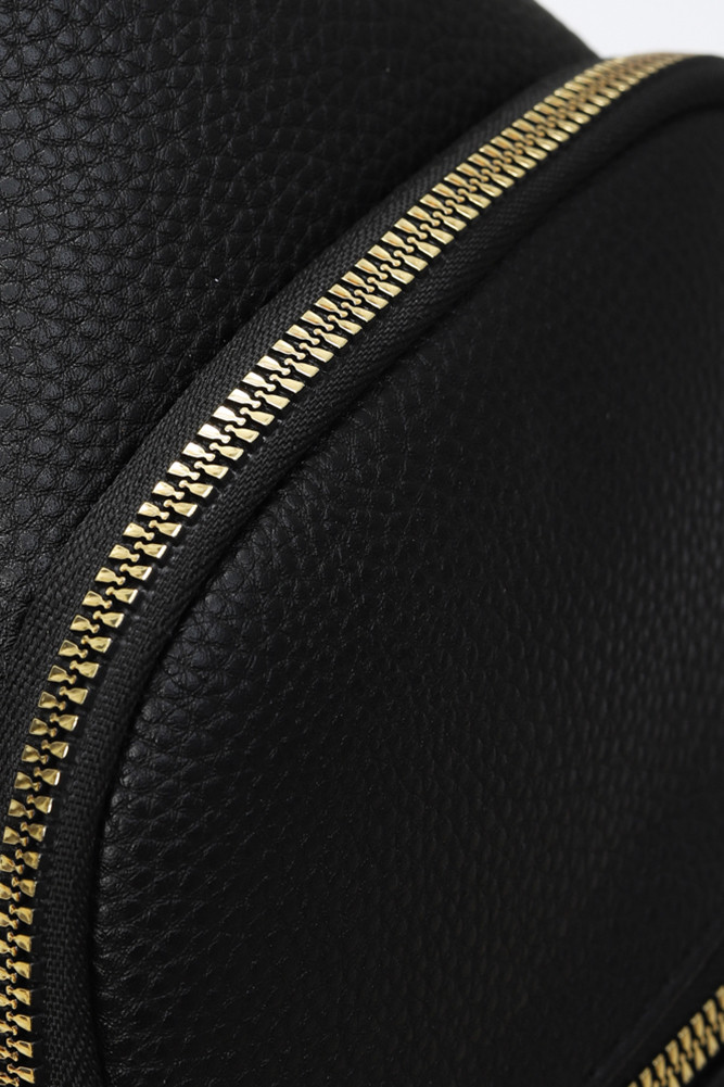 Women's Solid PU Sling Bag — sling bag photo 4