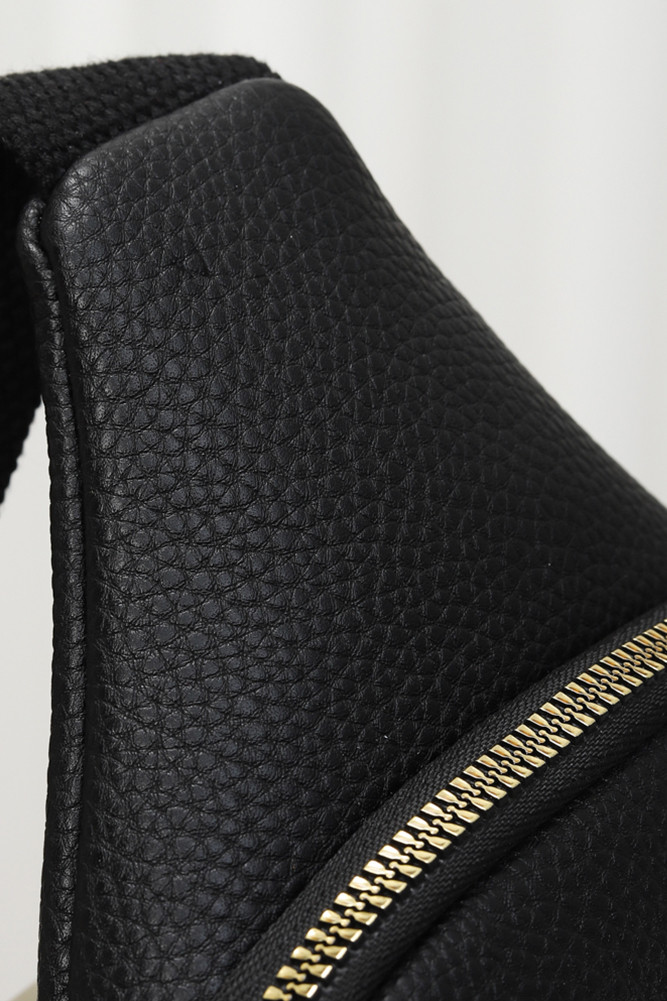 Women's Solid PU Sling Bag — sling bag photo 5