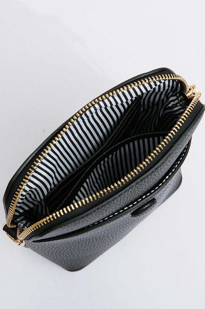 Women's Solid PU Mini Crossbody Bag — crossbody bag photo 4