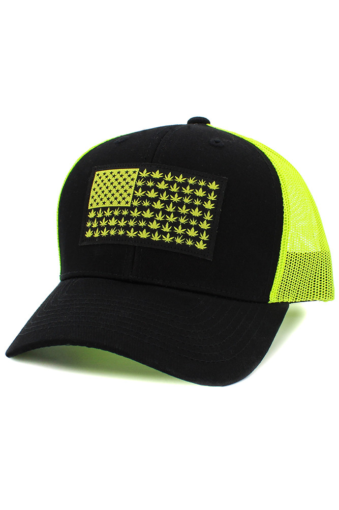 Women's Flag Patch Mesh Back American Flag Theme Baseball Cap in Black